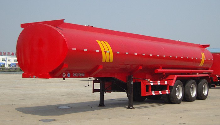 LHY9400GJY加油半挂车(图1)